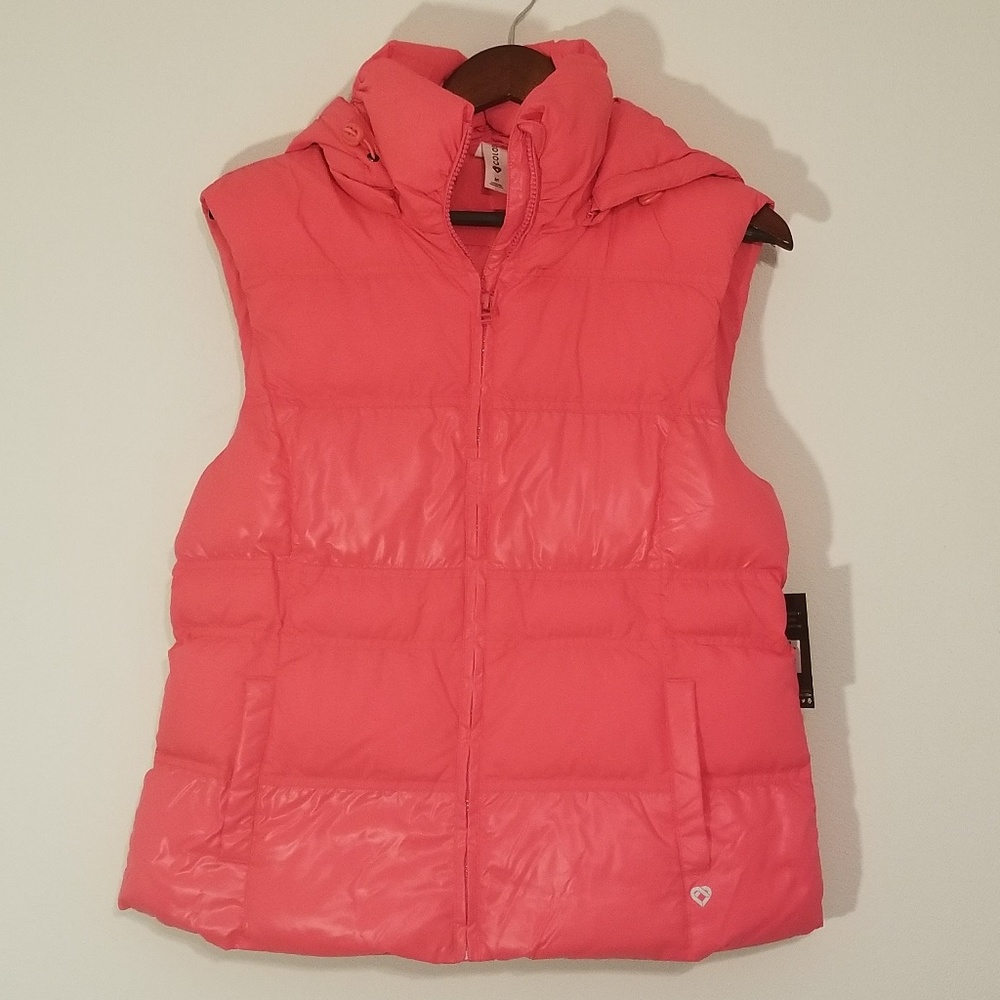 Colosseum pink vest sz M *New with tags*